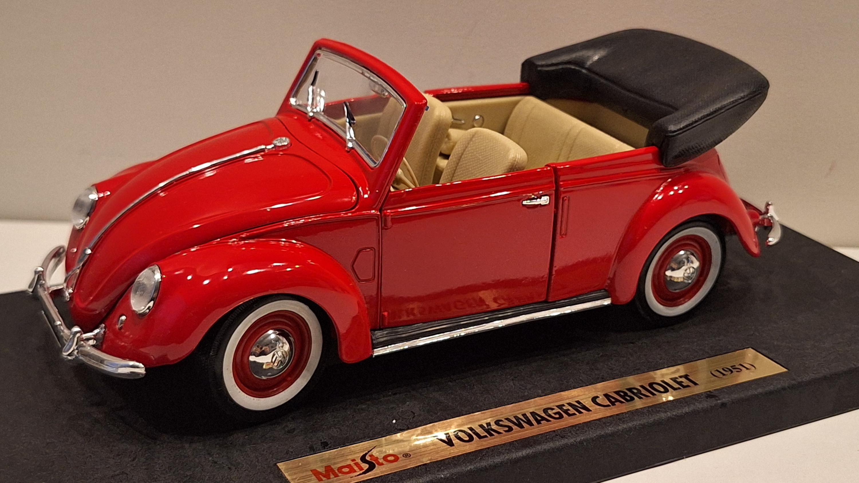 VOLKSWAGEN Cabriolet 1951 / Maisto Tchibo Edition 1/18 Scale/boxed