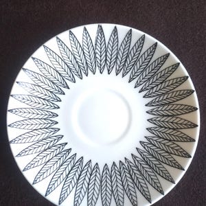 Stig Lindberg Salix Schotel | Gustavsberg Zweden Black Leaf Schotel | Vervangend aardewerk