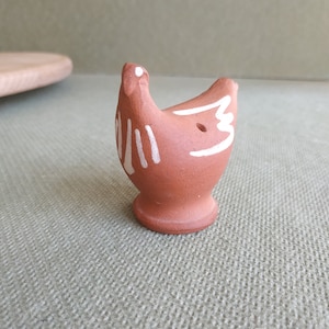 Vintage Kai Krebs Whistle Bird Figurine – Signed Swedish Ceramic – Engobed Pottery – Scandinavian Folk Art – 6.5 cm