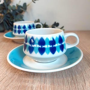 Arabia Finland Blue Motti Coffee Cup Soucoupe - Mid Century Modern Raija Uosikkinen Mug