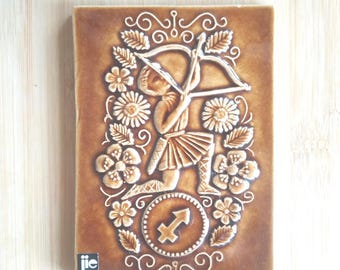 Jie Gantofta ceramic tile Aimo Nietosvuori - Vintage Zodiac sign SAGITTARIUS - Nordic design mcm style