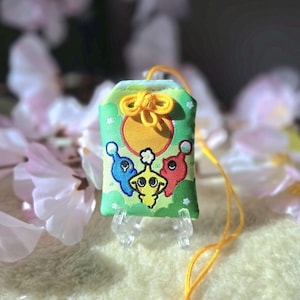 Lucky Charm | Omamori | Amulet | Pik Plant Buddies Health