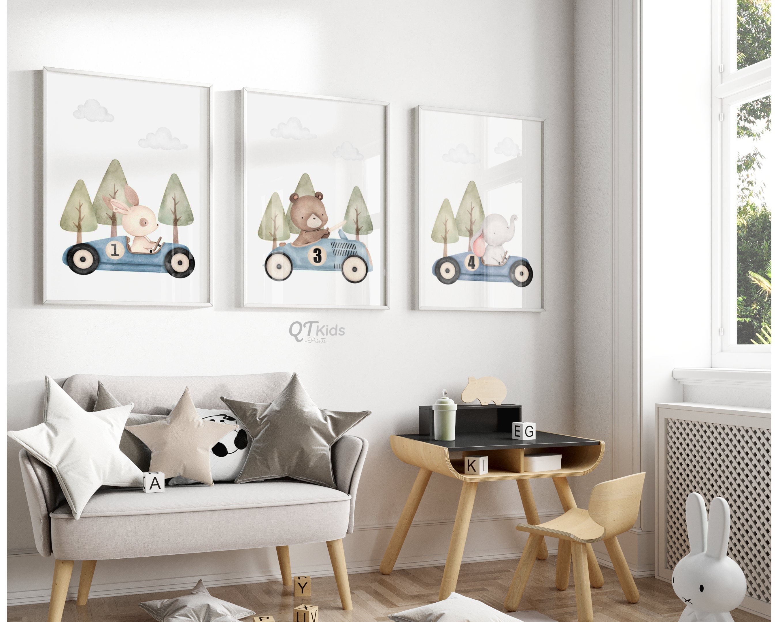 Stampe artistiche con animali per la cameretta dei bambini: elefante azzurro, orso, coniglietto, giraffa - Italia