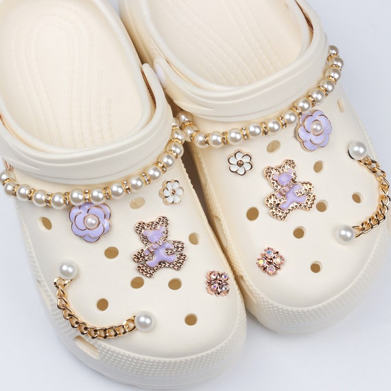 Set di ciondoli per scarpe con fiori set di ciondoli Crocs viola ciondolo per scarpe con orso ciondolo per scarpe con catene set di 12 pezzi Etsy Italia