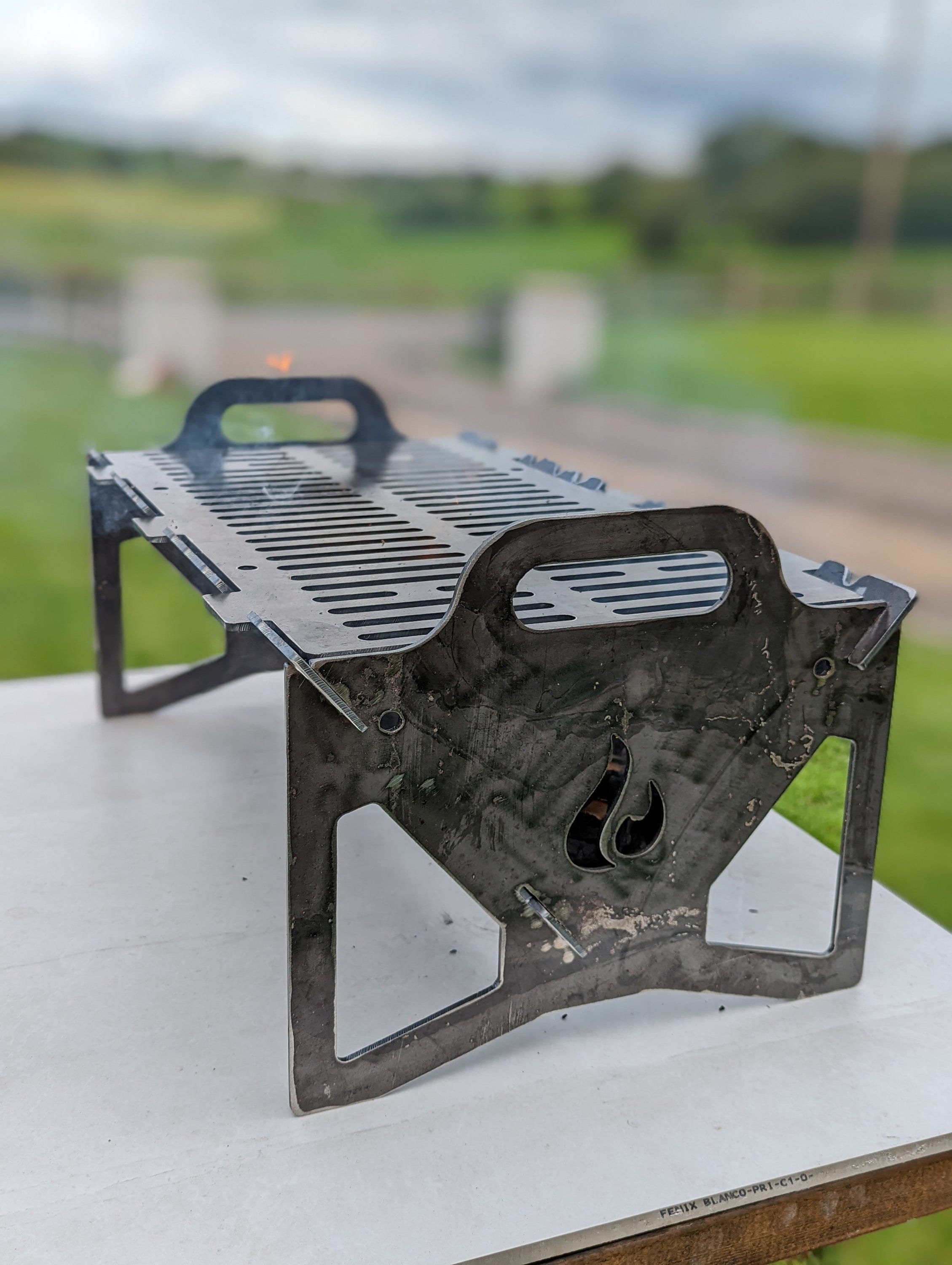 Kit de grill Asado auto-construit Parrilla Argentina Brasero UK