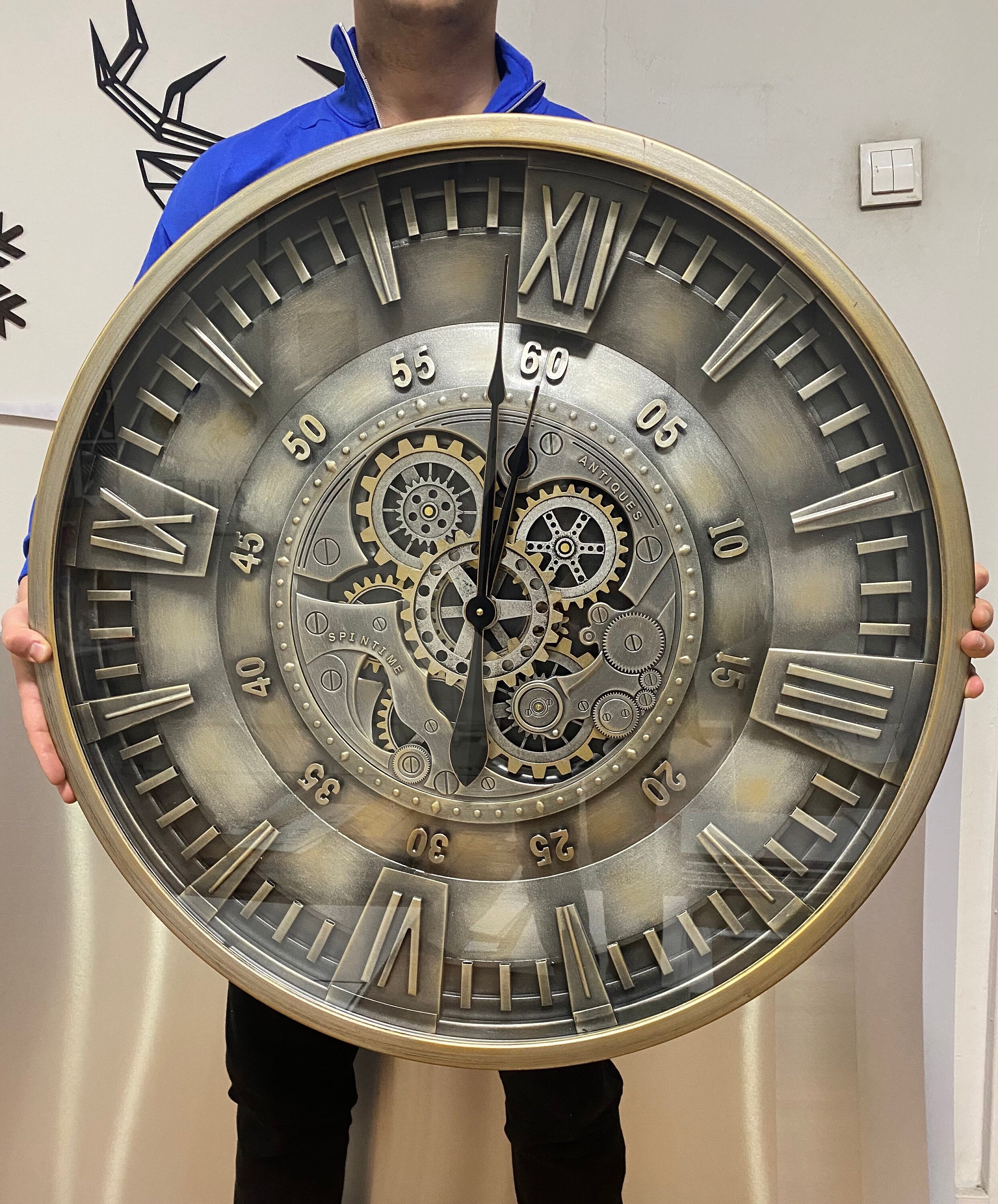 Large Wall Clock, Moving Gear, 32 Inches , Special Design, Metal Clock