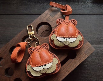 Garfield Leather Cat Charm / Leather Garfield Charm Llavero de coche de cuero hecho a mano / Tote Bag, Duffle Bag / Keychain / Bag Charm / Keychain