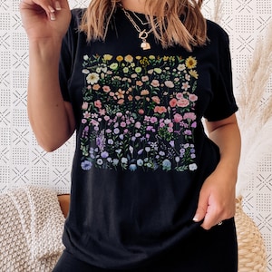 Wild Flowers Shirt, Wildflower Tshirt, Floral Shirt, Botanical Shirt, Flower Shirt, Nature Lover Shirt,Ladies Shirts, Womens Tees,Flover Tee