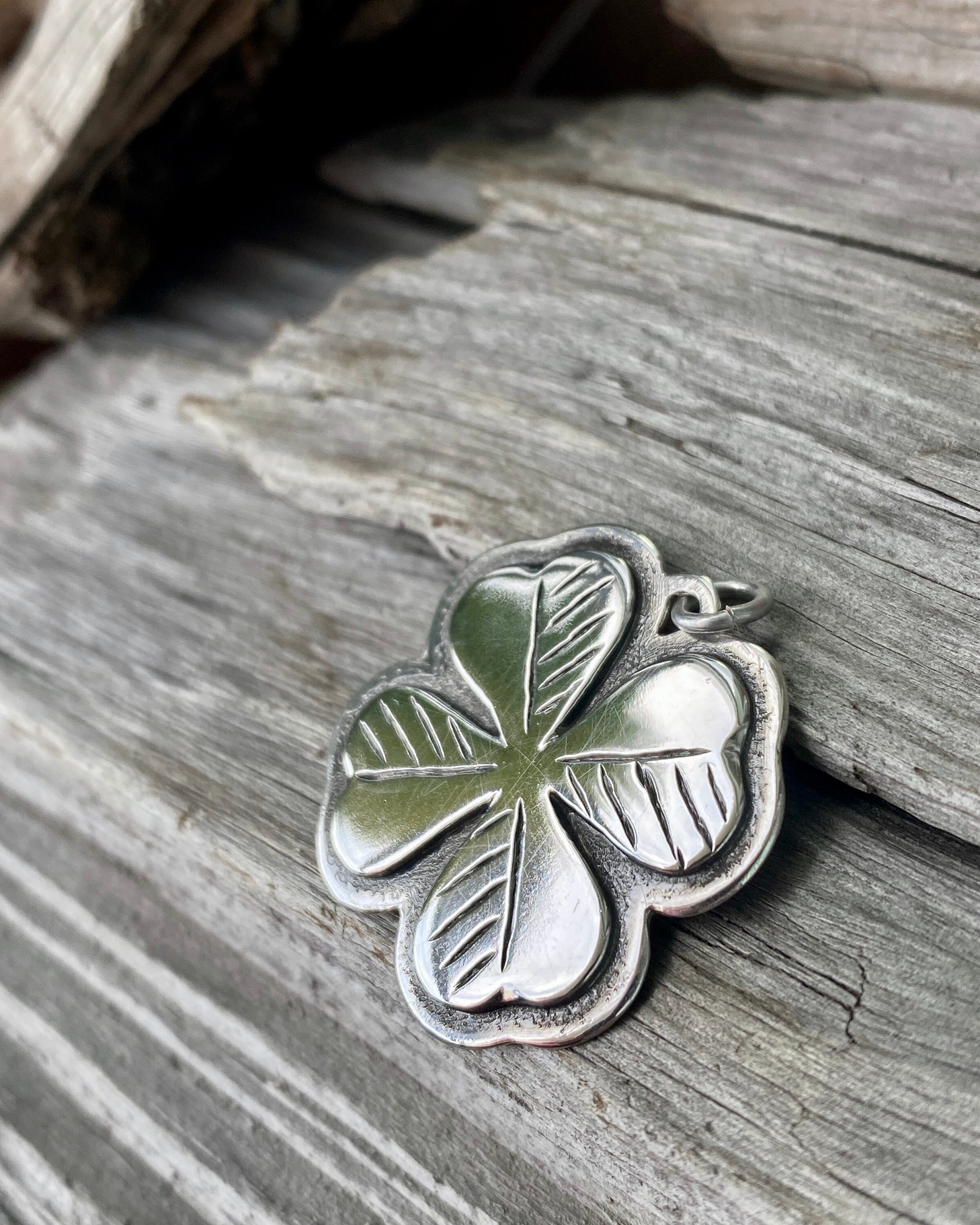 Walther & co Good Luck dove with clover