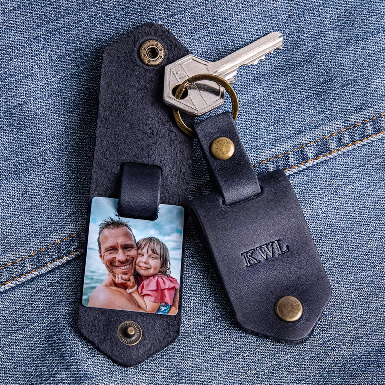 Personalized DADDY Photo Keychain, Custom Leather Picture Keychain Gift from Daughter, Handwriting Keepsake 画像 13