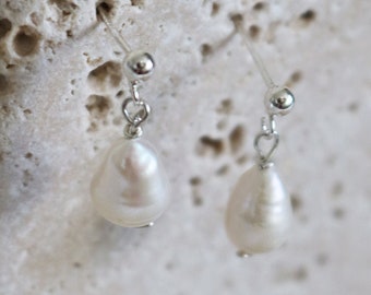 Small Pearl Studs, Natural Pearl Studs, Simple Pearl Studs, Delicate Pearl Studs, Minimalist Pearl Studs, Silver Pearl Studs, 925 Pearl