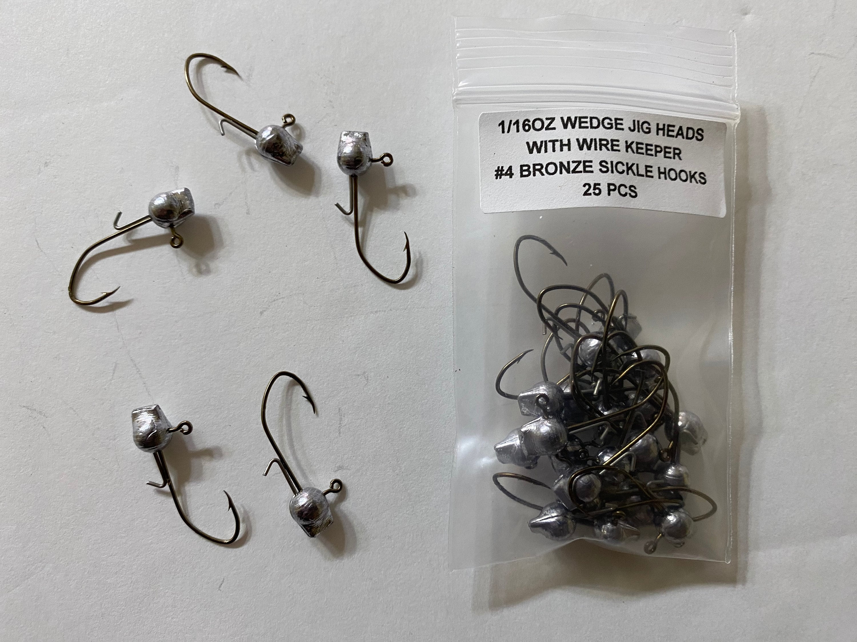 25 Pcs Unpainted Wedge Head Jigs With Wire Keeper 
