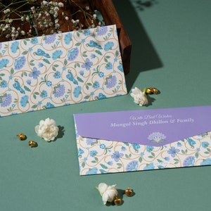 Gepersonaliseerde geldenvelop | Shagun Cover |  Diwali-geschenk | Eid | Bloemencadeau-envelop | Huwelijksbedankjes |Pakket van 25 en 50| BLOEMEN PAARS