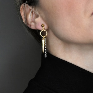 Gold Spike Dangle Earrings, Spike Charm and Chain Drop Earrings, Edgy Long Sharp Earrings, Vertical Pointy Bar Circle Earrings with Chain
