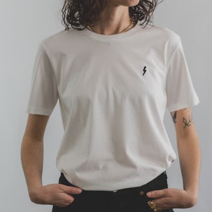 Unisex t-shirt. Heart embroidered lightning bolt. Organic cotton. French brand. Adventure, van-life, roadtrip, motorcycle, nomad, lifestyle. Gift idea image 2