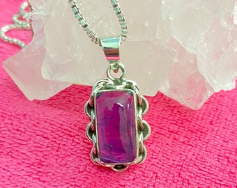 Colgante de amatista, collar de plata de ley 925, colgante rectangular, piedra de nacimiento de febrero, joyería boho, colgante hecho a mano, regalo para ella