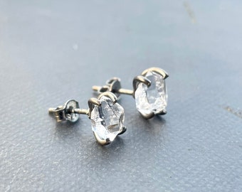 Raw Herkimer Diamond Earrings, Herkimer Diamond Studs, Crystal Point, Healing Gemstones, Valentines Gift For Her, Diamond Earrings