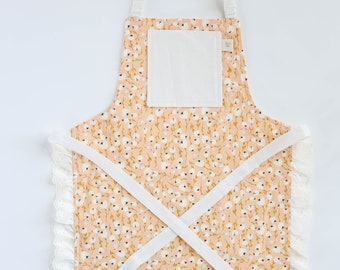 Nia Children&#39;s Apron in White