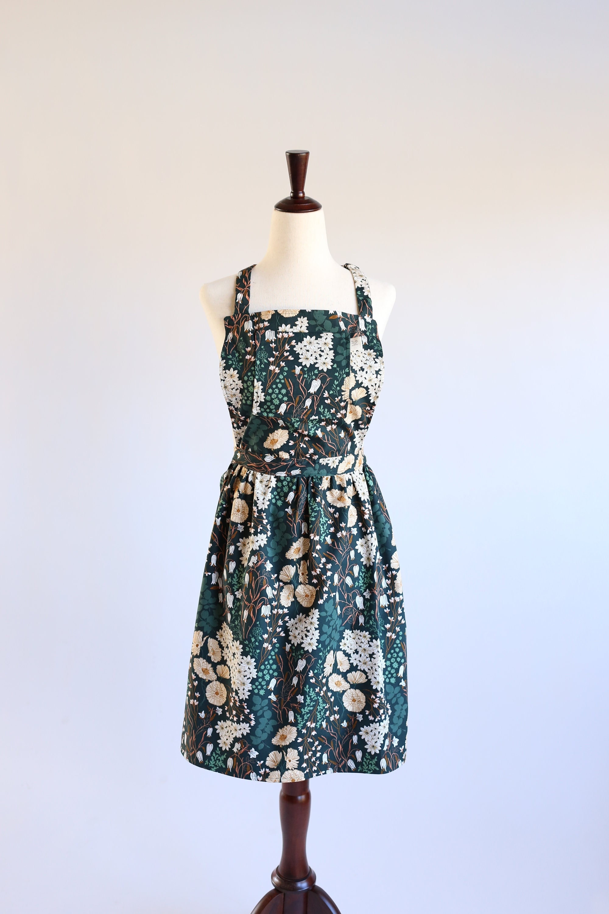 Women's Midnight Forest Apron