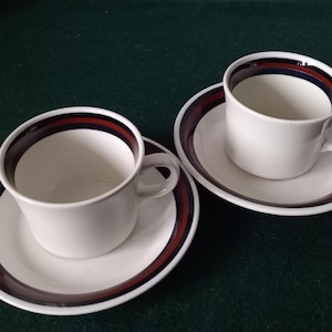 Vintage Arabia Raita kopp- och fatset - Finsk Flint Göran Bäck Design