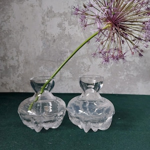 Skruf Glasbruk,due vasi,design di Lars Hellsten,Vasi di cristallo Fondo di ghiaia