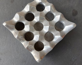 Bäckström & Ljungberg &quot;Ultima 9&quot; aluminum ashtray by Diverse Ting, Malmö, Sweden, 1960s
