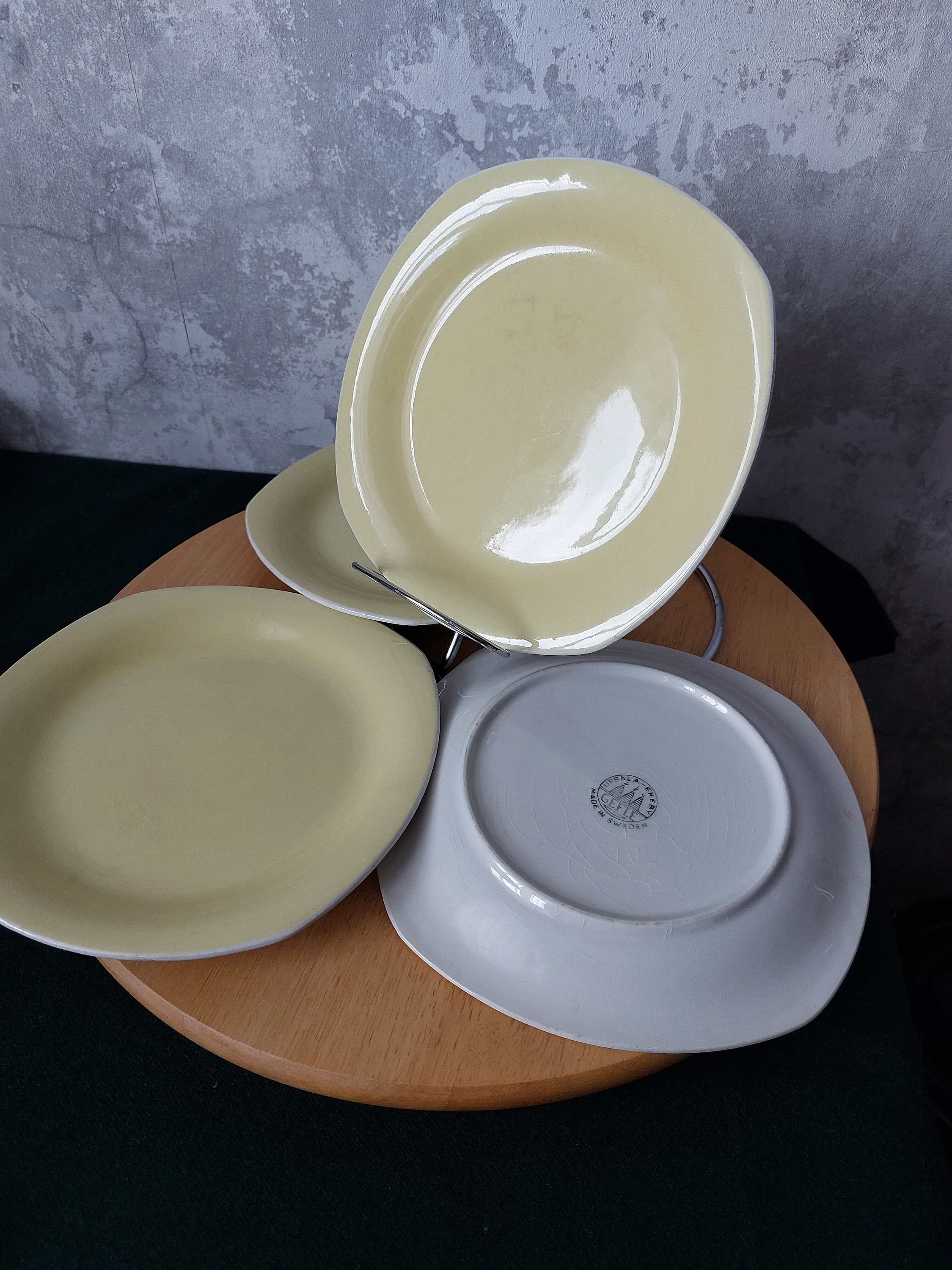 Gefle/UpsalaEkeby＊ATLANTICA＊・* Upsala Ekeby,gefle, Yellow Plates,set of 4 Plates 18 X 18cm, Retro