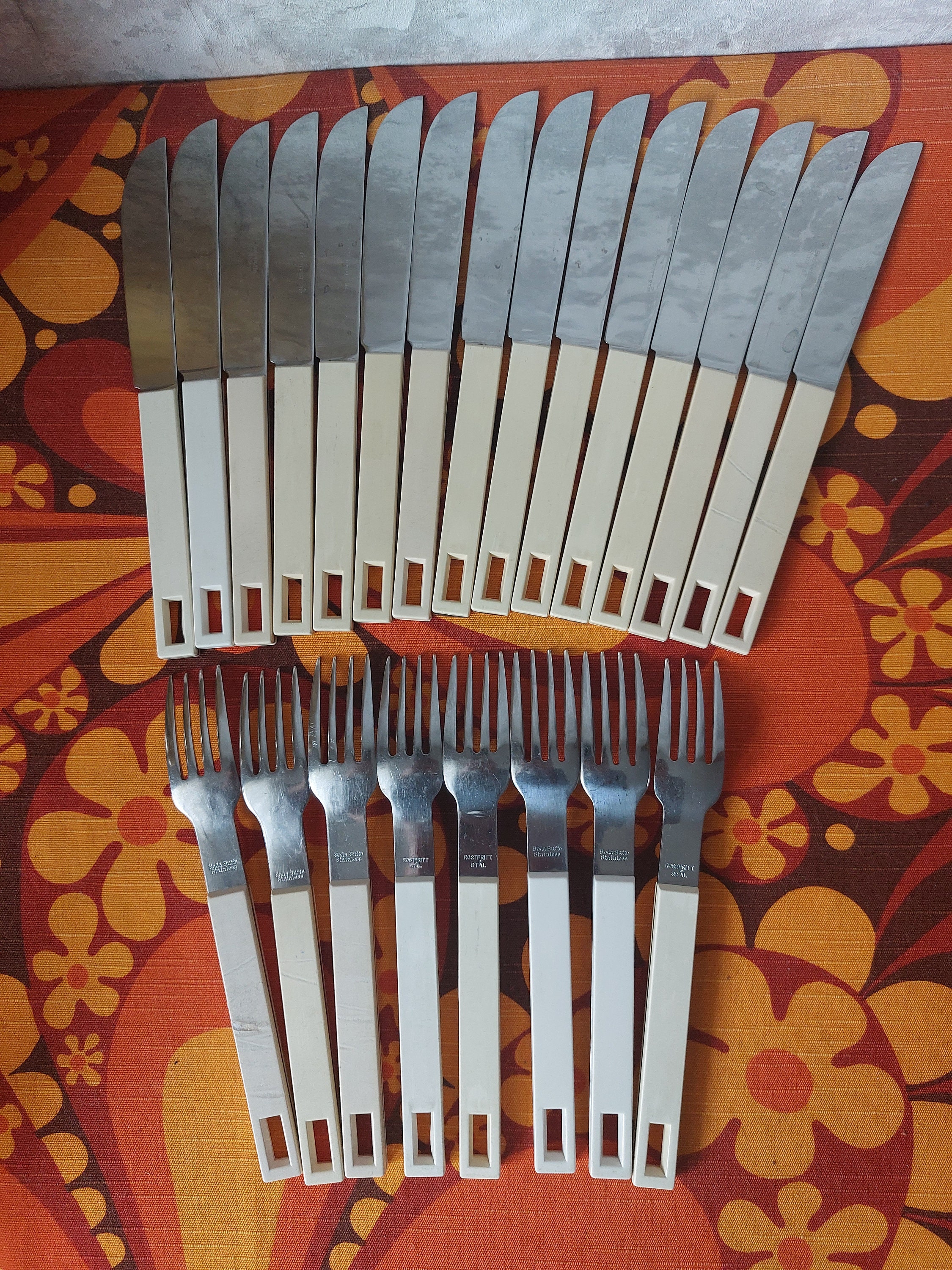 Vintage Boda Buffe Stainless Cutlery Set: Beige Handle Flatware