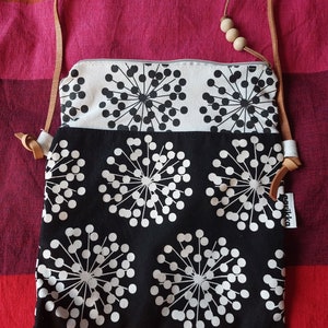 Aarikka,Finland, shoulder bag, black and white with leather strap
