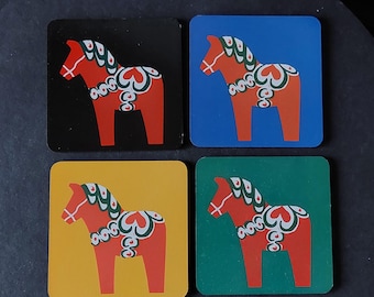 Schwedisches Dala Pferd Untersetzer Set von 4 Skandinavische Volkskunst