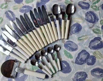 Mikael Björnstjerna Boda Nova cutlery Oval,set of 23 pieces,70-80s,Sweden