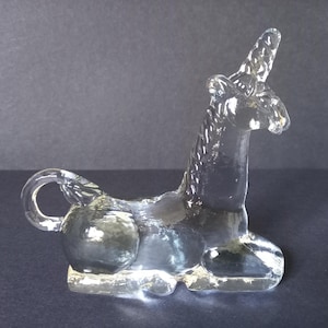 Bertil Vallien’s Boda Zoo Series Kosta Boda Swedish Clear Cast Glass Enhörning (Unicorn) Figurine or Paperweight