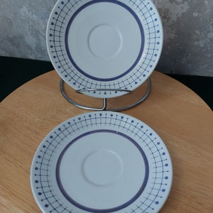 Rörstrand, Korall, model VB, 2 schoteltjes. Deze zeldzame versie dateert uit de jaren 60