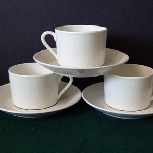 Gustavsberg Stig Lindberg set of 3 cups model SA and 3 saucers,beige color