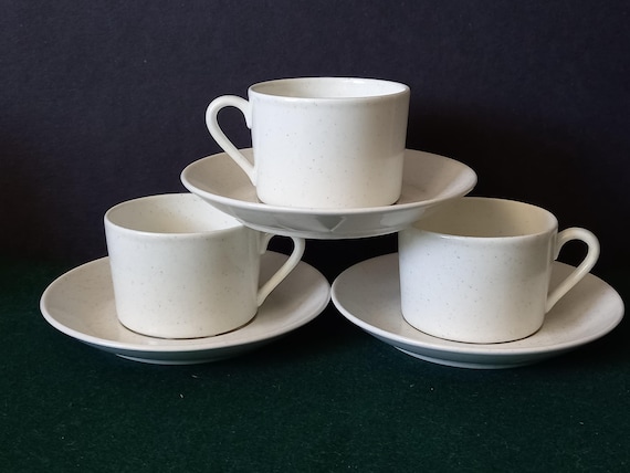 Gustavsberg Stig Lindberg Set of 3 Cups Model SA and 3 Saucers