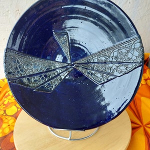 Vintage Italy ceramic.Dark blue handmade artistic dish, mid-century. Signed. Bitossi?
