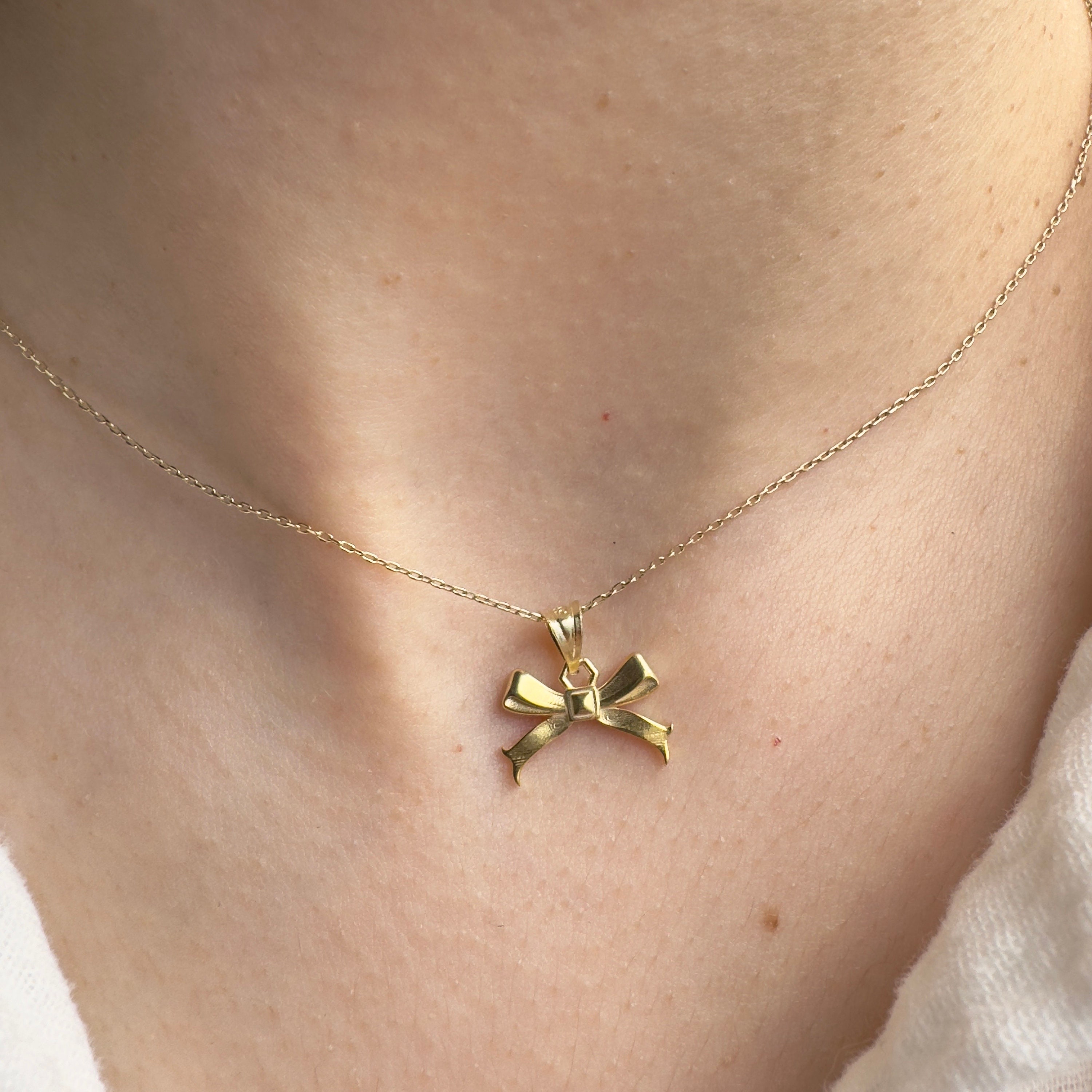 Elegant 14k Solid Gold Ribbon Bow Tie Pendant Necklace