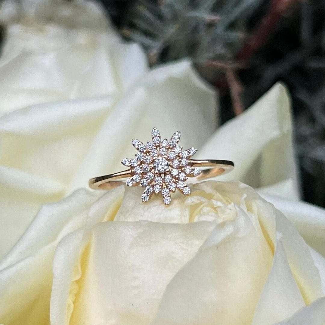 Snowfall Ring Dainty 14k Gold Diamond Snowflake Ring - Elegant Winter Holiday ...