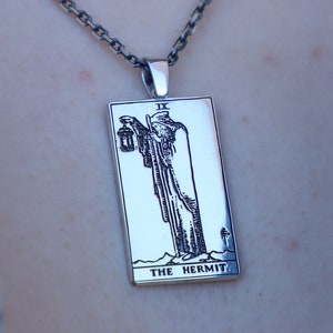 Silver Tarot The Hermit Necklace, 925K Sterling Silver The Hermit Tarot Card  Pendant, Tarot The Hermit Card Necklace , Tarot Gifts