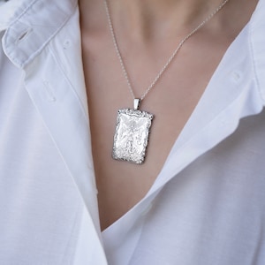 Zilveren Tarot Ridder van Zwaarden Ketting, 925K Sterling Zilveren Ridder van Zwaarden Tarot Kaart Hanger, Tarot Ridder van Zwaarden Kaart Ketting