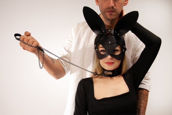 570px x 380px - Halloween Costume Bondage Leash | BDSM Fetish