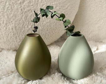 Tiny Green Ceramic Vase for Table Decor 4.3", Handmade Minimalist Small Vase Pottery, Housewarming Gift Vase for Bookshelf Decor