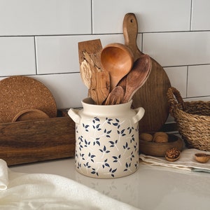 Floral Pattern Utensil Holder, Blue Leaf Ceramic Vase, Handmade Ceramic Crock, Flower Vase for Livingroom Decor, Kitchen Utensil Organizer