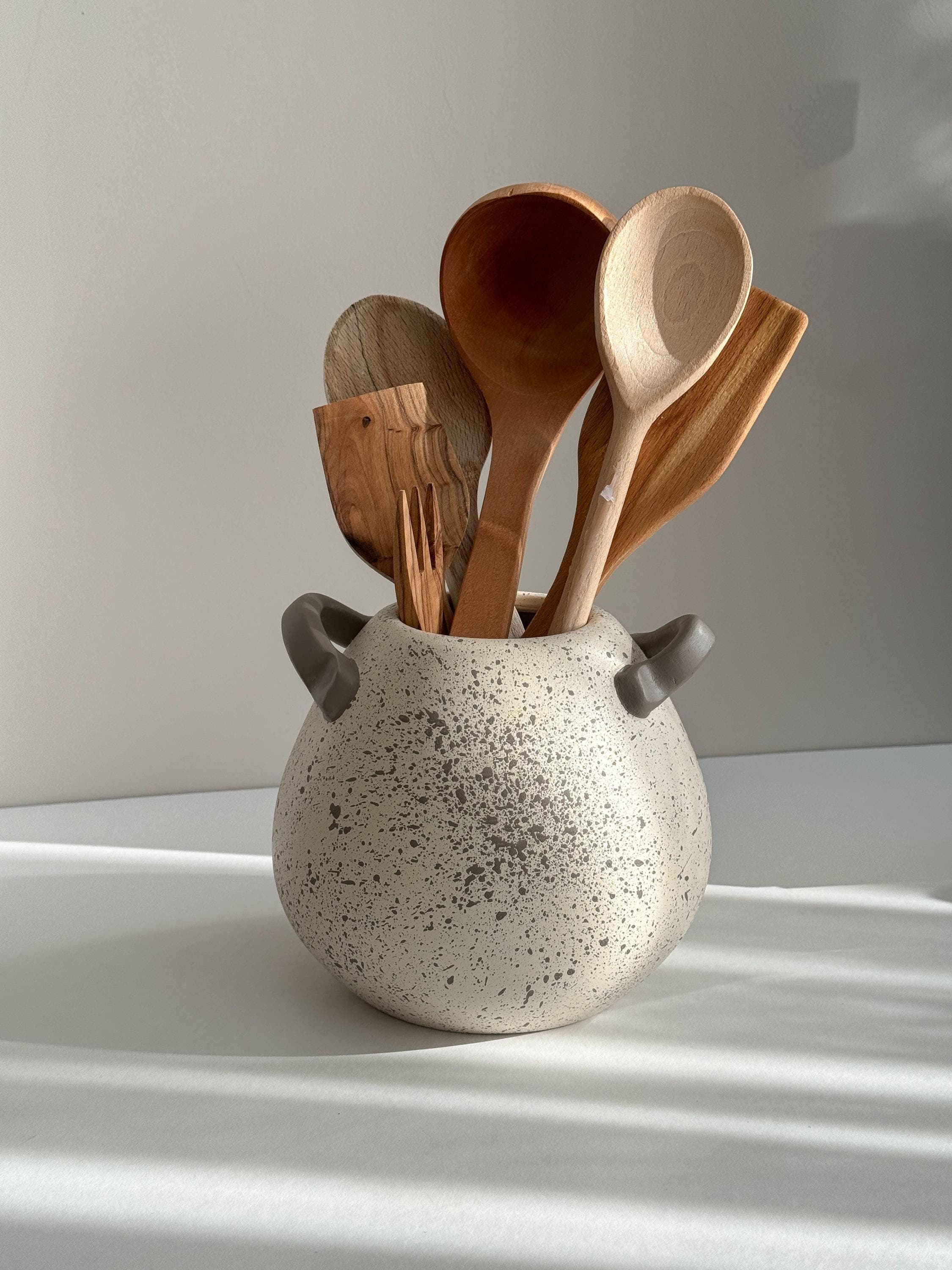 Speckled Ceramic Utensil Holder, Round Kitchen Crock, Handled Ceramic Vase, Mink Spoon Holder, Handmade Kitchen Organizer, Housewarming Gift