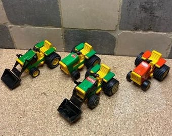 Tonka, 4 tracteurs vintage des années 1970 aux années 1980