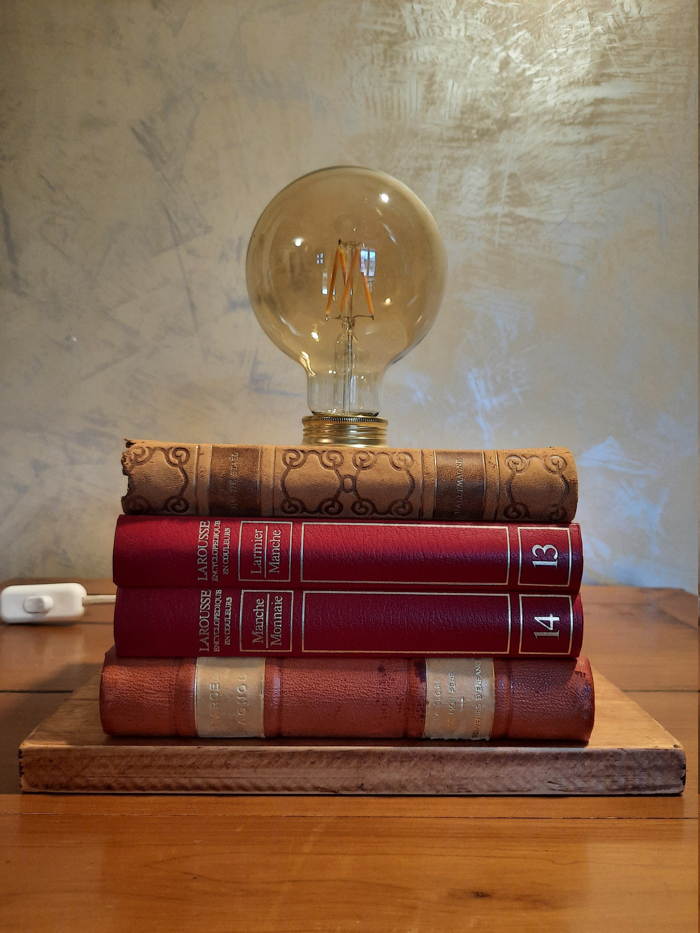 Lampe Livres de Staël