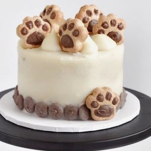 Organic dog cake with Paw cookies