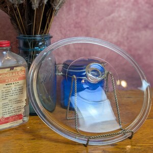 Unmarked Clear Glass Replacement Lid, Approximately 9.5 Inch Round Cover with Glass Knob, Lid Only