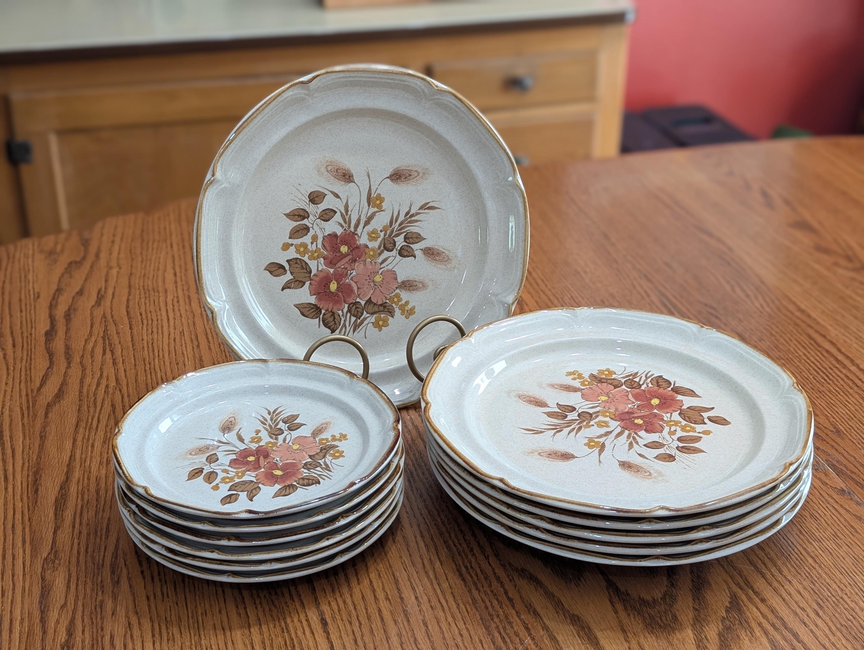 International China 皿 4枚セット　ストーンウェア プレート Stoneware Japan International China - Etsy