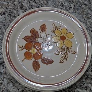 Vintage WildWood Floral Salad Plate: Autumn Collection Stoneware, Made in Japan